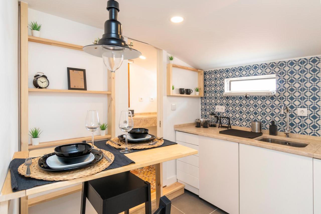 Historical Alfama, Building Top, 5mn To Train And Subway Apartamento *